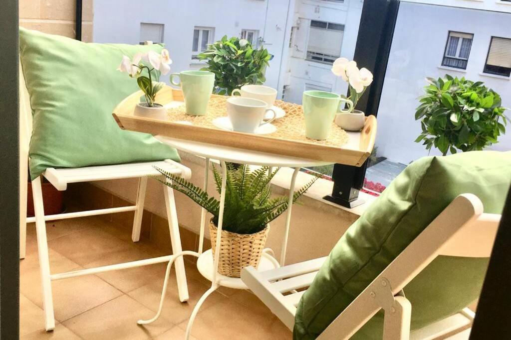 Апартаменты Apartamento 2 Centrico Garaje Wi-Fi Para Trabajar Кастро-Урдиалес Экстерьер фото
